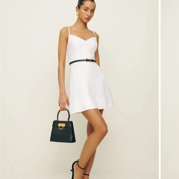 New Reformation Holt Linen Dress in White - Picture 2 of 14